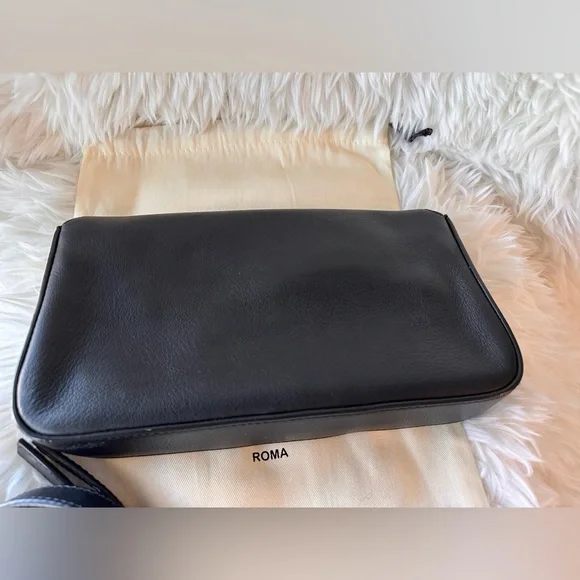 Fendi BAGUETTE LEATHER HANDBAG - Picture 4 of 16